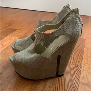 Christian Siriano snakeskin platform heels